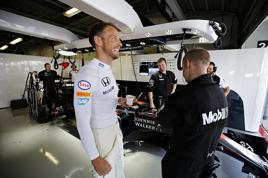 В McLaren воодушевлены продолжением сотрудничества с Дженсоном Баттоном