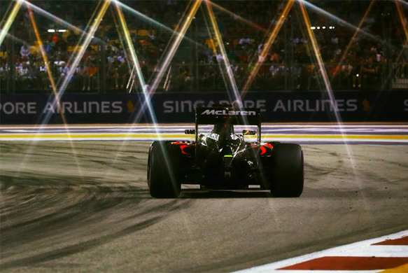 McLaren расстается с Honda и переходит на двигатели Renault