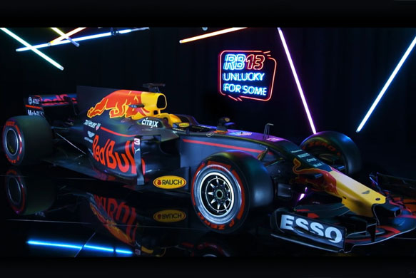 Red Bull представила публике свой новый болид RB13